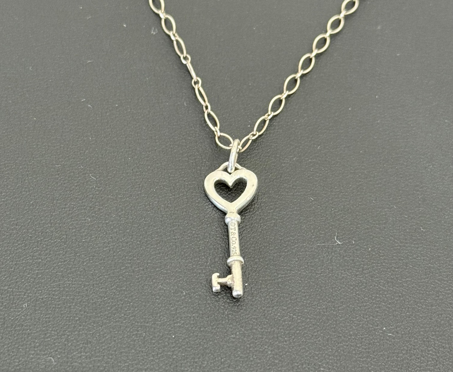 写真：Tiffany　ティファニー　ハートキーペンダント