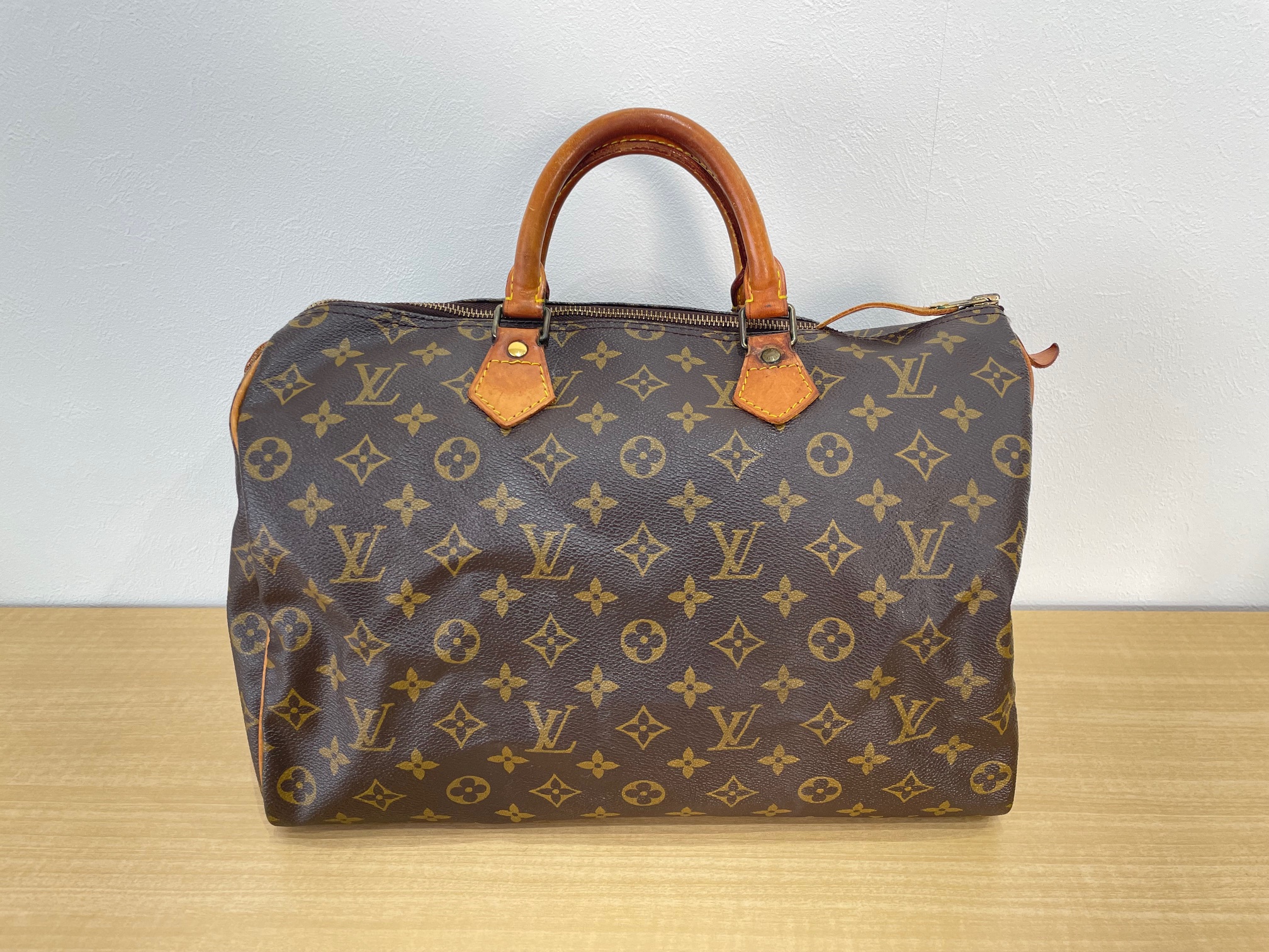 写真：Louis Vuitton　ルイヴィトン　スピーディ35　