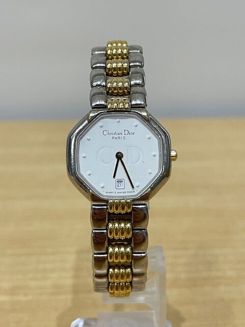 写真：Dior　ディオール　スウィング　スイング　デイトレディース　クォーツ 48.203