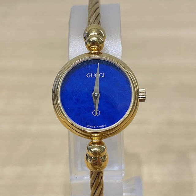 写真：GUCCI　グッチ　時計　2700L