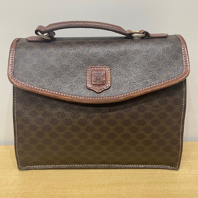 写真：CELINE　セリーヌ　マカダム柄　ハンドバッグ