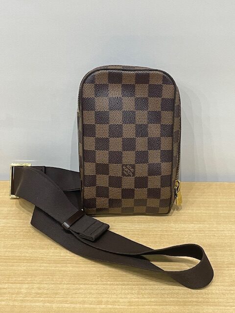 写真：Louis Vuitton　ルイヴィトン　ダミエ　ジェロニモス