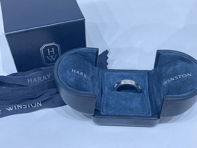 写真：HARRY WINSTON　ハリーウィンストン　ヴァオラ　リング　Pt950